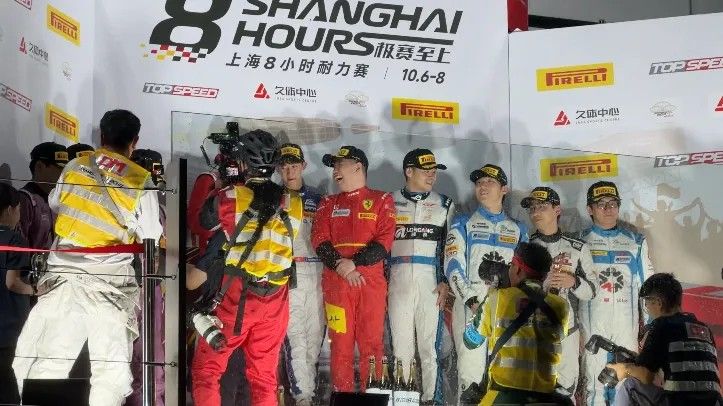 上海8幼时耐力赛惊现“时光”背心丨DMAG庄闲集团与明星车手王一博同框