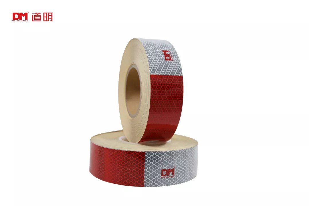 AG庄闲集团车身贴2